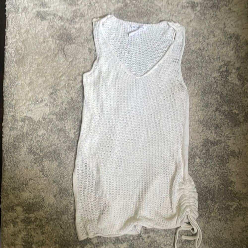 BCBGeneration White Sleeveless mesh Knit Top